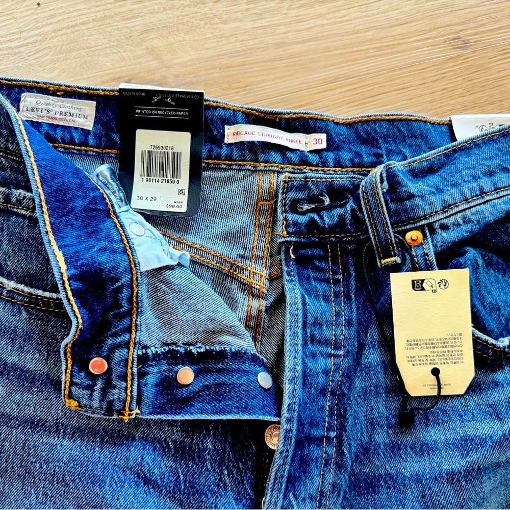 Levi jeans ribcage ankle